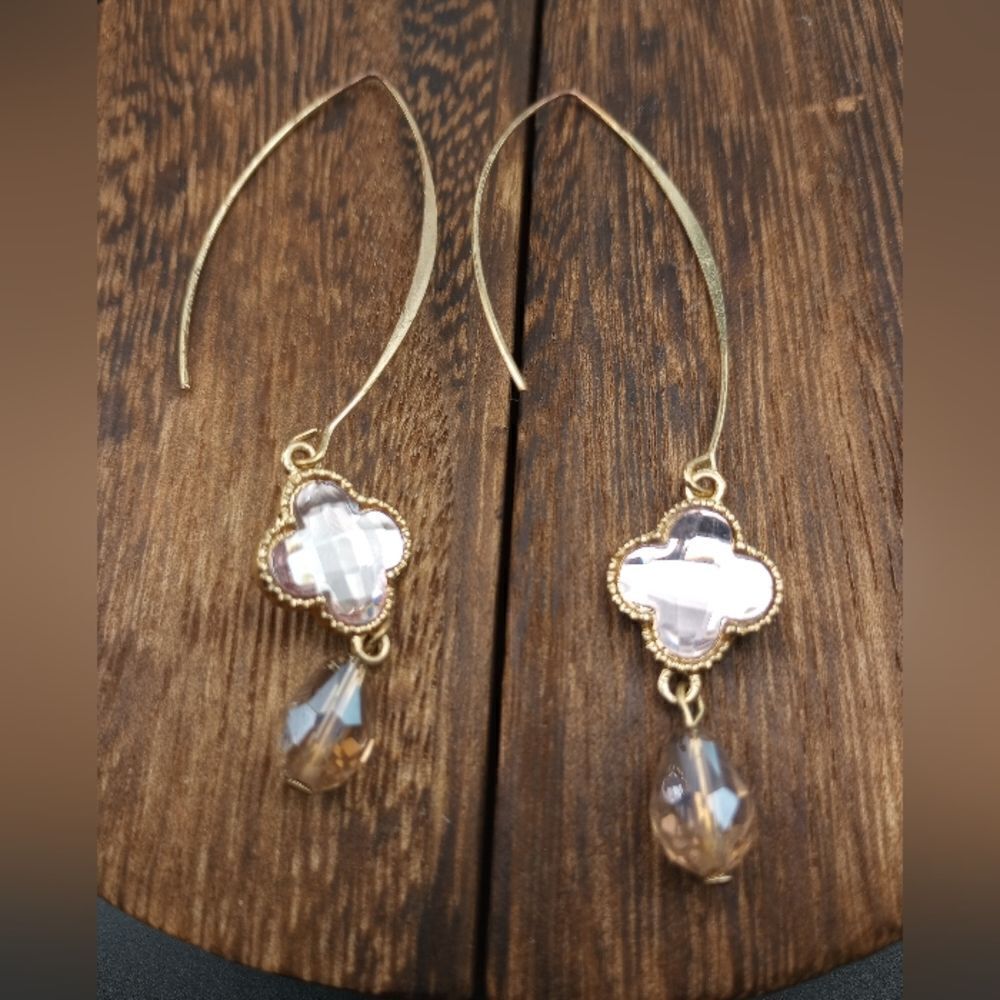 Sensuous citrine drop earrings E229